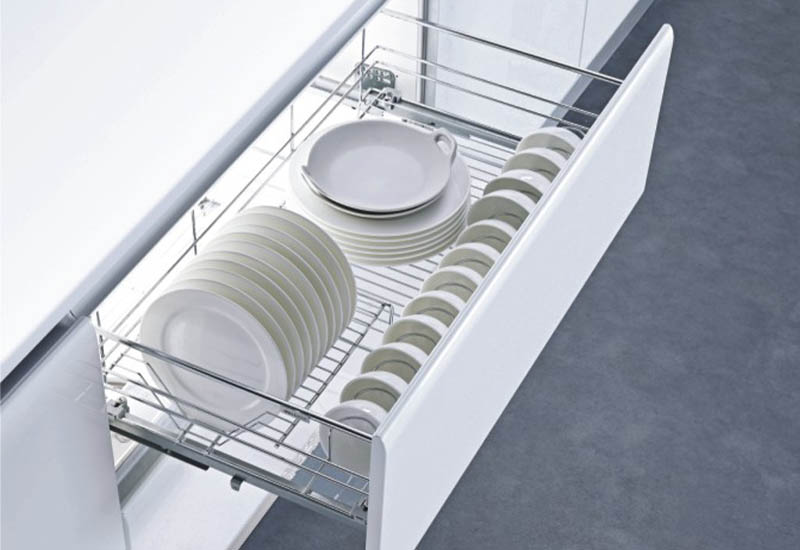 How to organize the cabinet pull out basket?